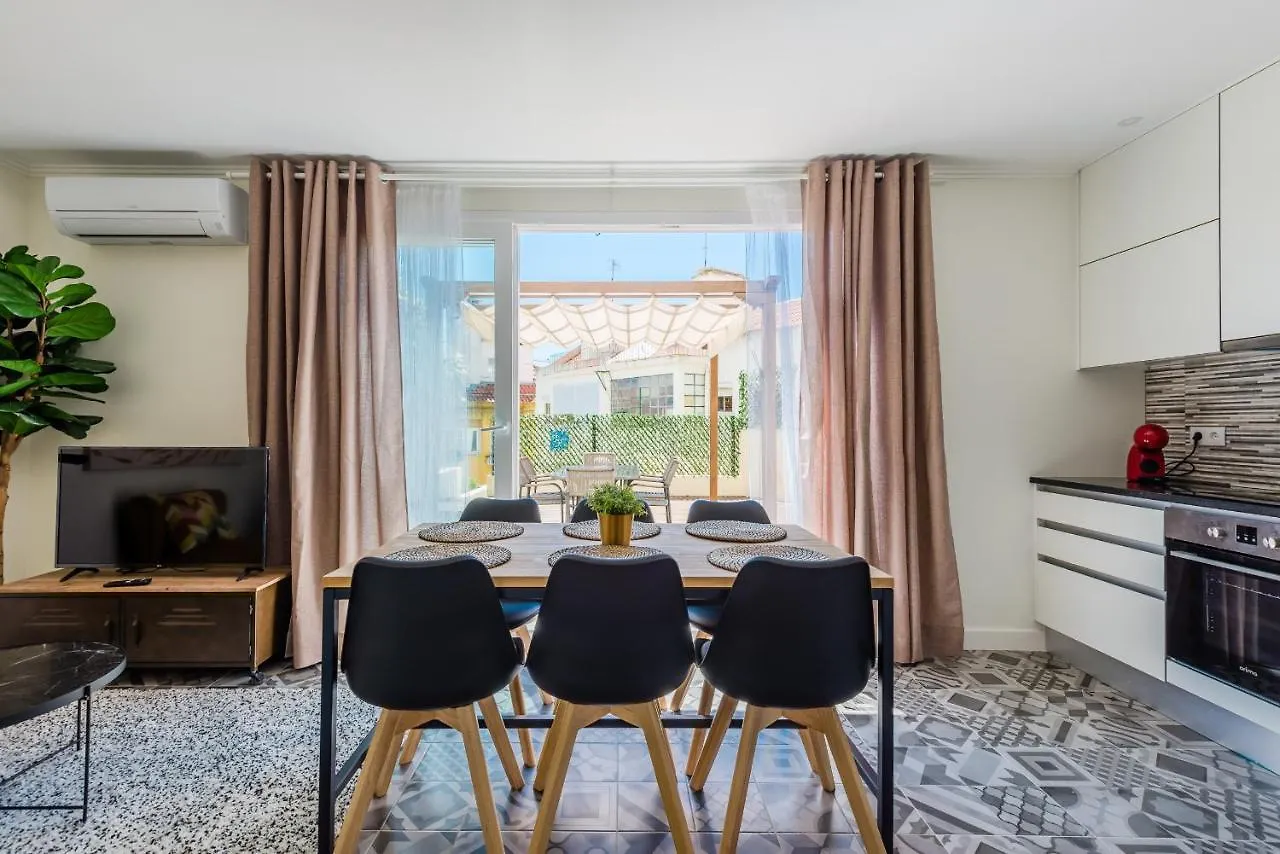 Bela Vista A Apartment Lisbon