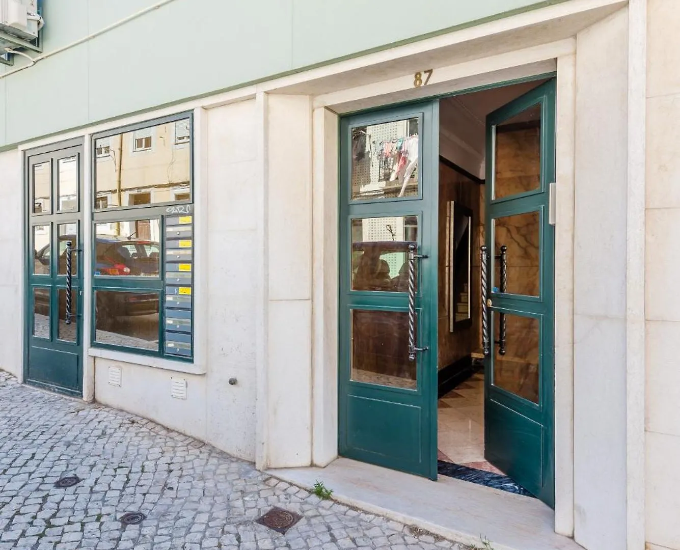 Bela Vista A Apartment Lisbon